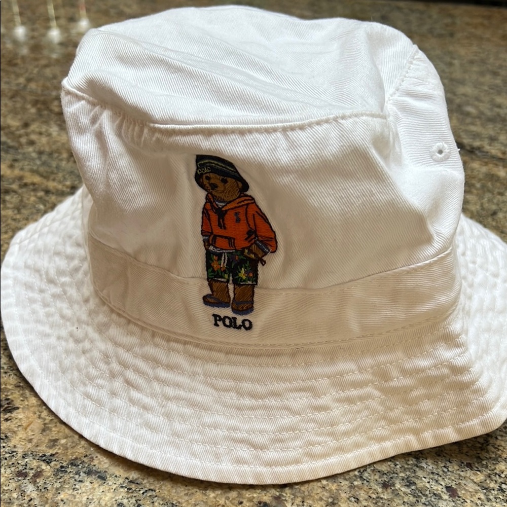 Polo White Bucket Hat with Bear Embroidery
